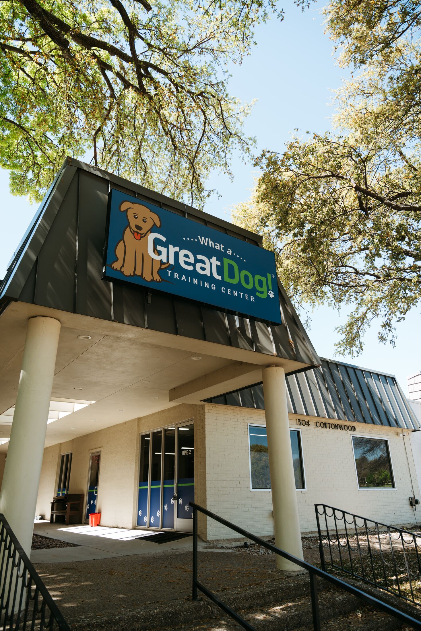 Close-up of the What a Great Dog! Training Center building sign